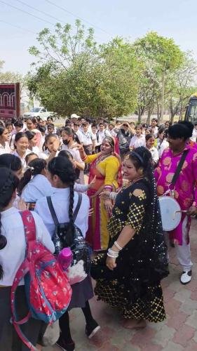 vlcsnap-2024-03-28-08h16m20s238