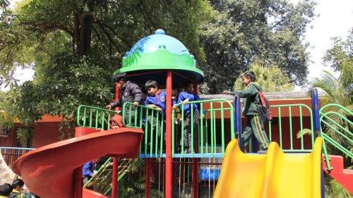 WhatsApp-Image-2025-02-24-at-1.57.10-PM-2