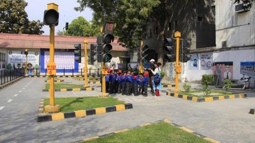 WhatsApp-Image-2025-02-24-at-1.57.11-PM-3